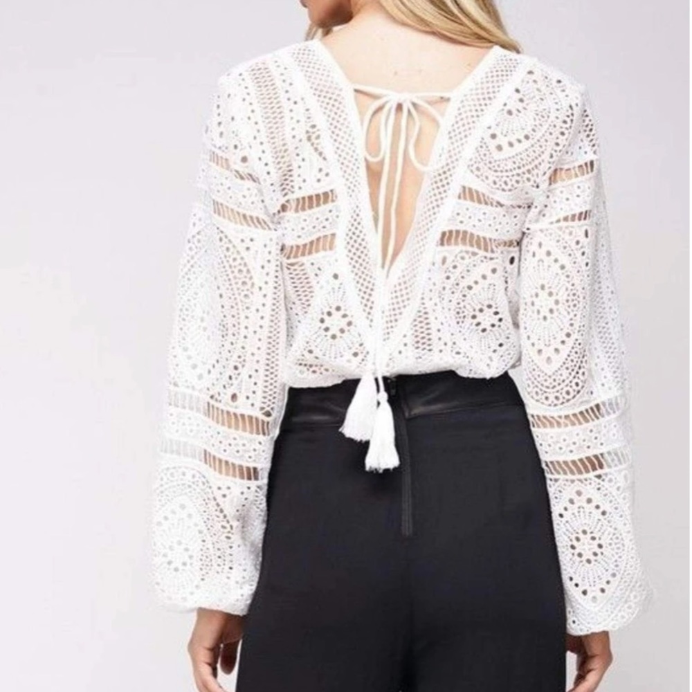 Jasmine Long Sleeve Bodysuit white pattern - Picture 4 of 16